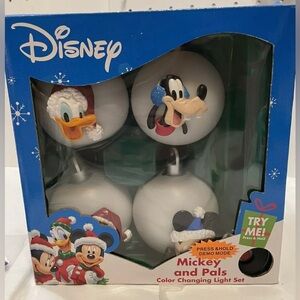 Disney’s Plastic Mickey & Pals Color Changing Christmas 4 Light Set Vintage 90’s